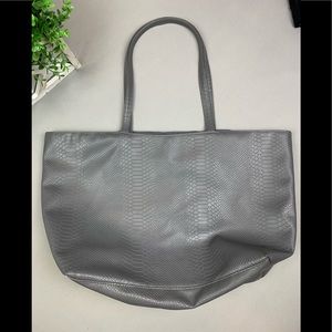 Bloomingdales tote bag
